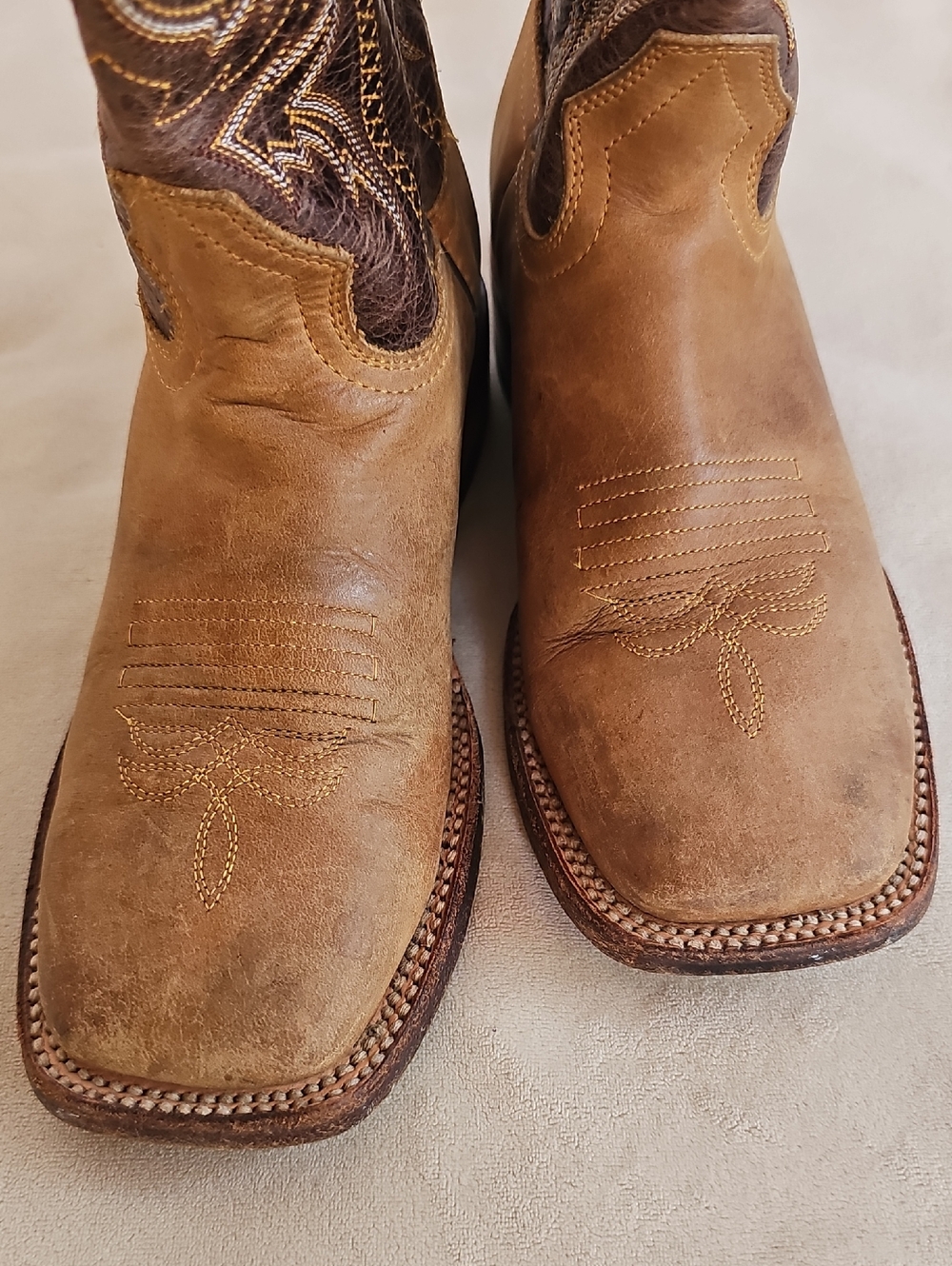 Boys, Two-Tone Tan Western Cowboy Boots with Embroidered Shaft - Picture 13 of 13